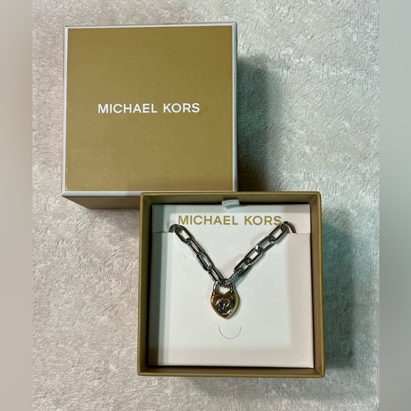 NEW Michael Kors two-toned necklace. Silver & gold tones. Chain link Box incl - Picture 2 of 14